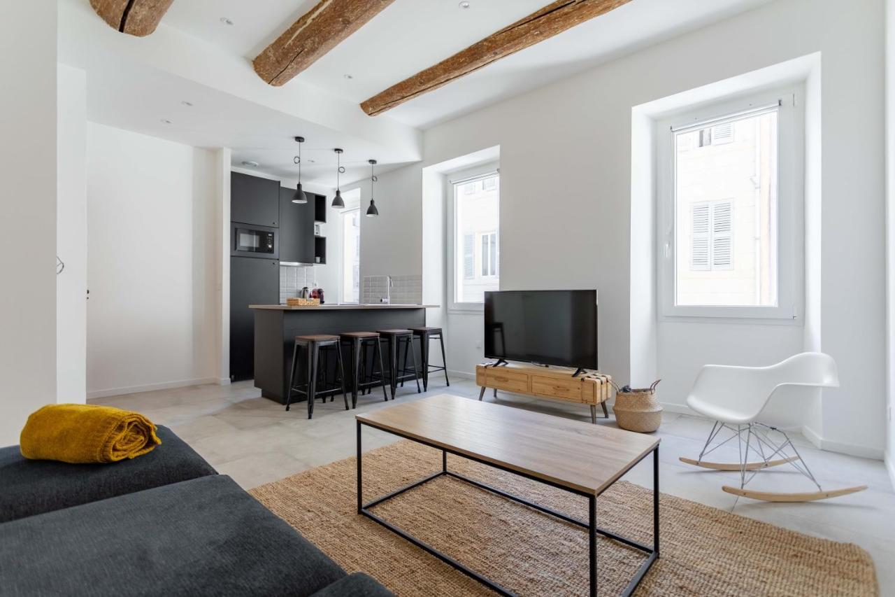 Apartment Les Pieds Dans Le Vieux Port